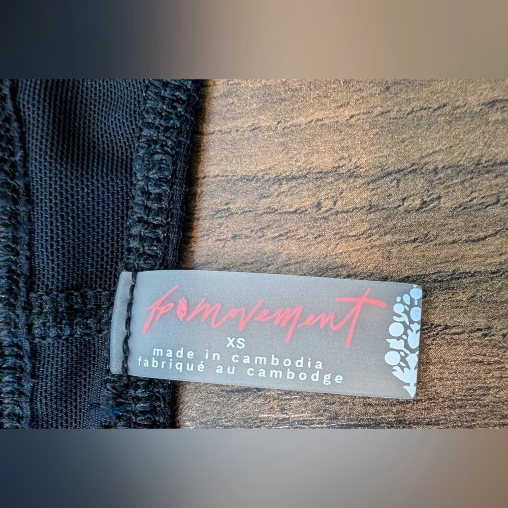 Free People Movement Ruffle Me Up Shortie Black Size XS - Picture 9 of 13